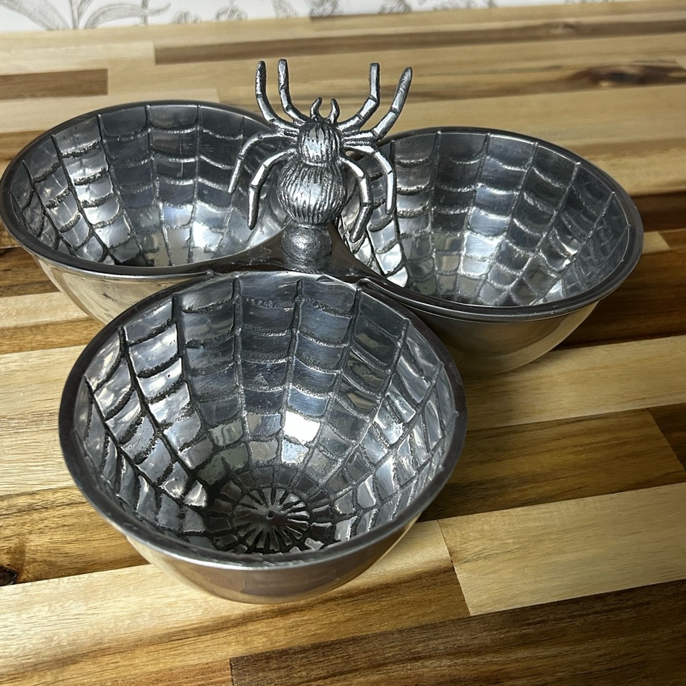 Three-Section Spider Web Serving Dish - Silver Tone